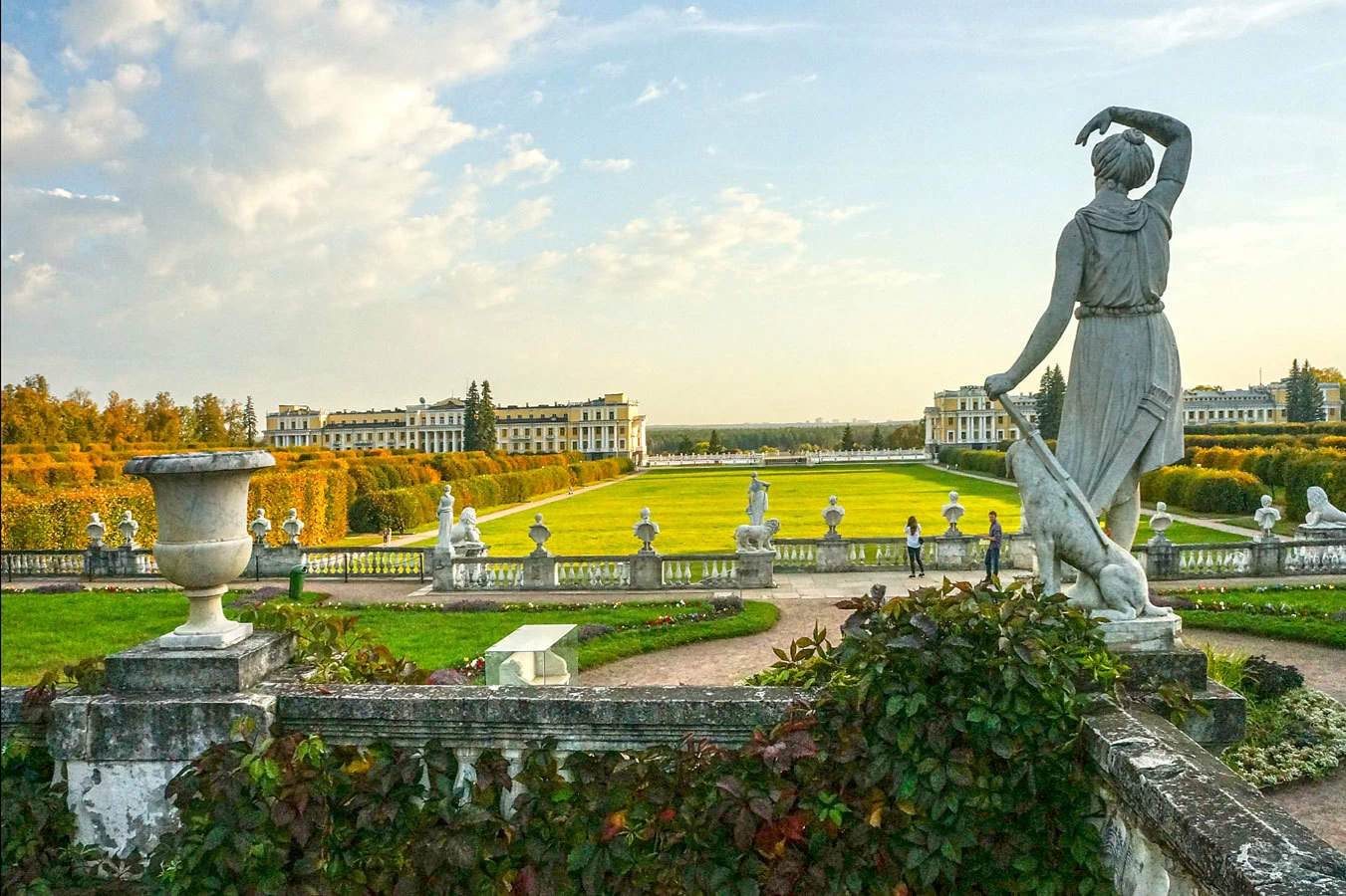 Лучшие парки Подмосковья Лучшие парки Подмосковья